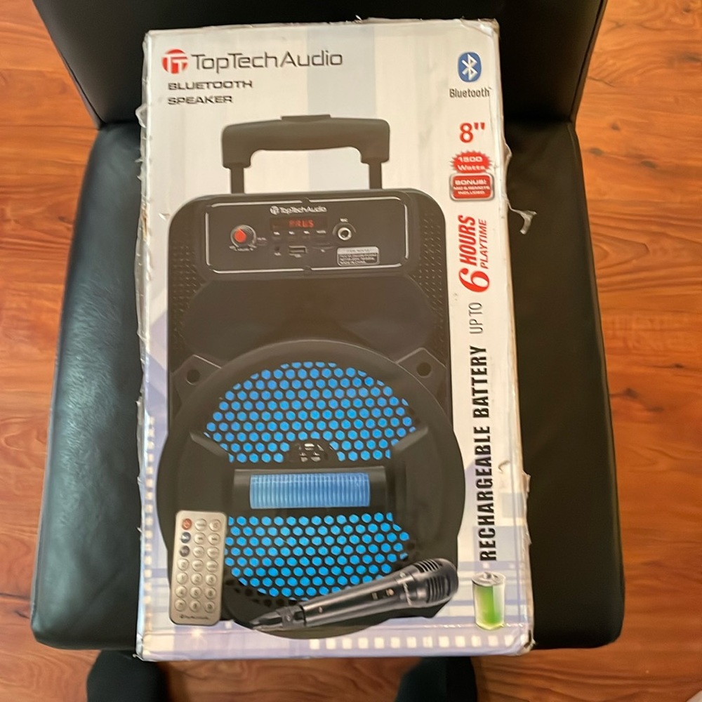 NEW Top Tech Audio Bluetooth Speaker. 1500 Watts